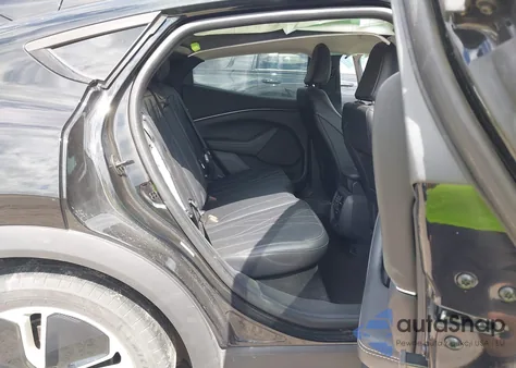 2021 Ford Mustang Mach-E Select z USA, uszkodzony, nr VIN 3FMTK1SS6MMA54817